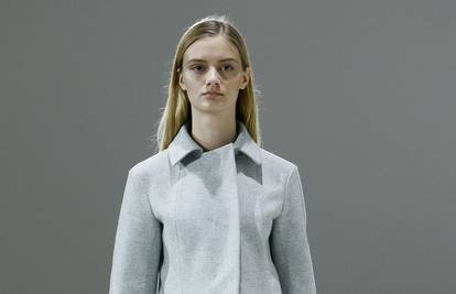 Jil Sander donosi minimalizam u kroju i pastelnim nijansama