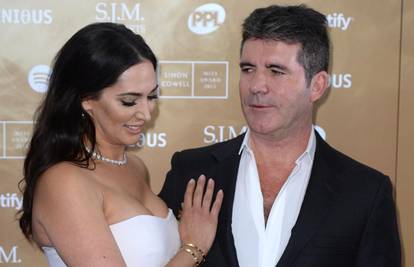 Simon Cowell: Prestat ću pušiti 80 cigareta na dan jer sam pao