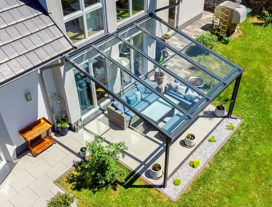 Zašto pleksiglas postaje prvi izbor za moderne terase