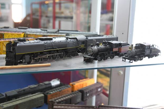 Izložba Virovitica voli vlakove