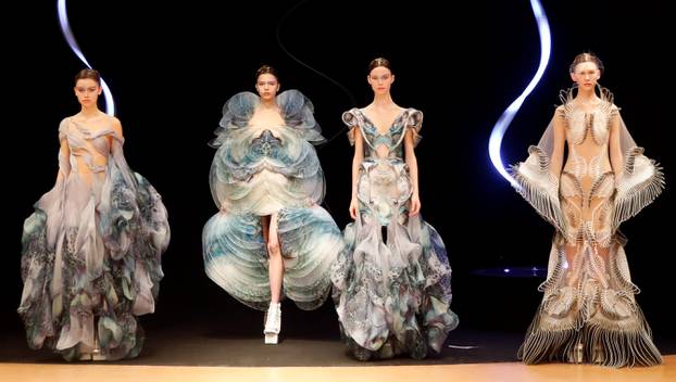 Iris van Herpen Haute Couture Spring/Summer 2020 collection