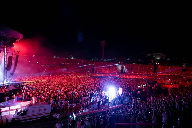 Sarajevo: Dino Merlin održao drugi od tri najavljena koncerta na stadionu Koševo