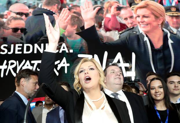 Kolinda Grabar-Kitarović održala govor i čestitala novoizabranom predsjedniku Milanoviću