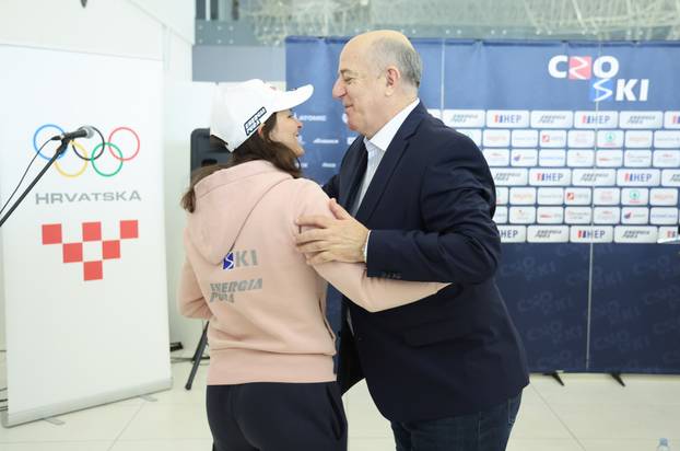 Dolazak Zrinke Ljutić iz SAD-a nakon osvajanja Malog kristalnog globusa