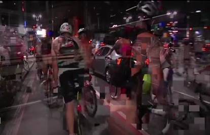 Prosvjed: Biciklisti Sao Paola  potpuno goli pedalirali gradom 