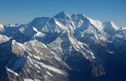 Planinari na Mt. Everestu u opasnosti zbog klime