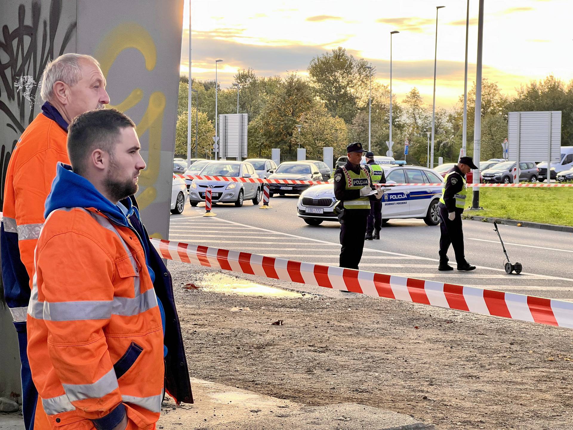 Jedna osoba poginula u sudaru tramvaja i autobusa