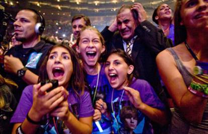 Evo kako se osjećaju očevi na koncertu Justina Biebera
