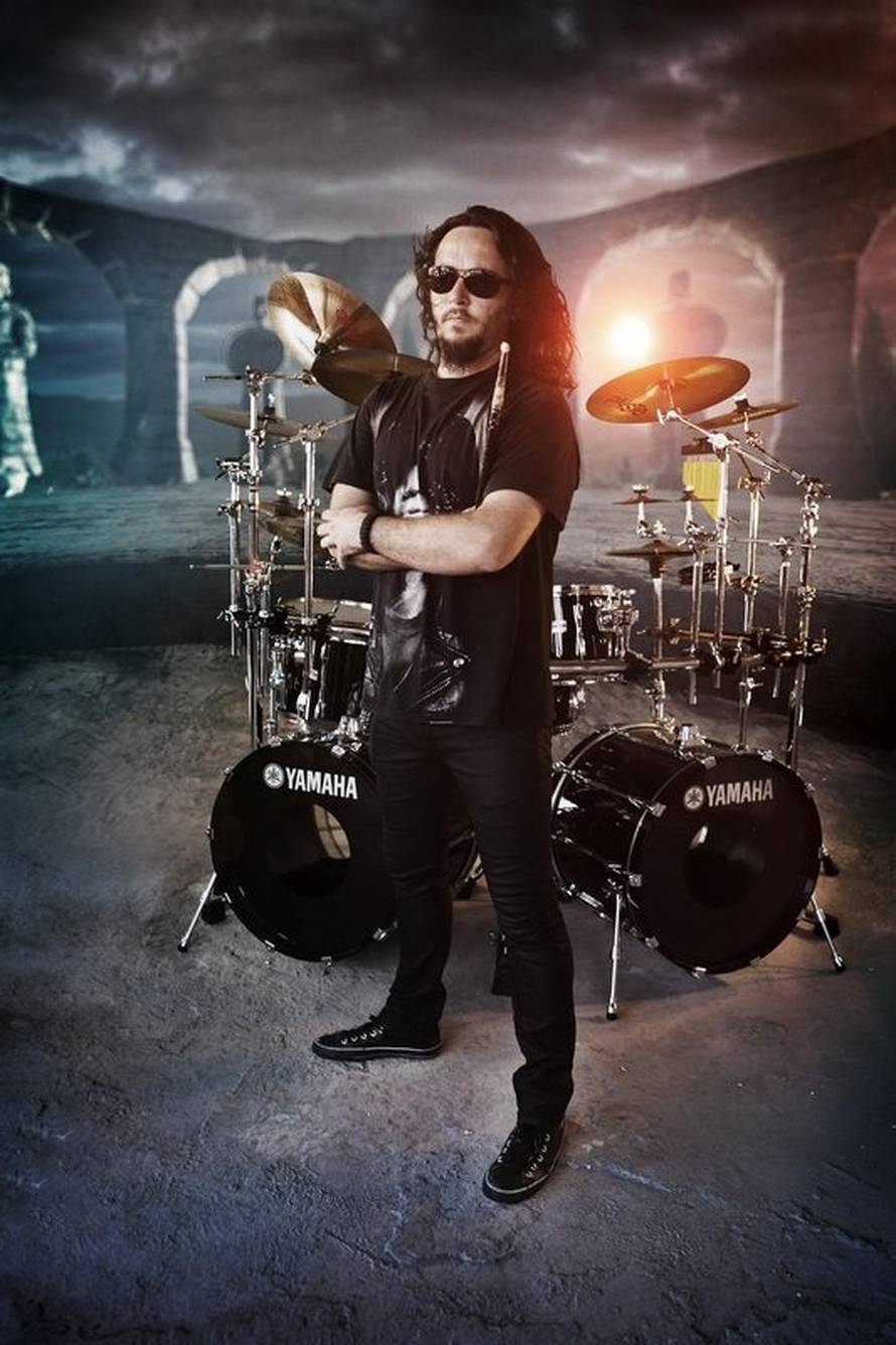 Uoči koncerta na zagrebačkom Hipodromu odlazi bubnjar Thompsonova benda?