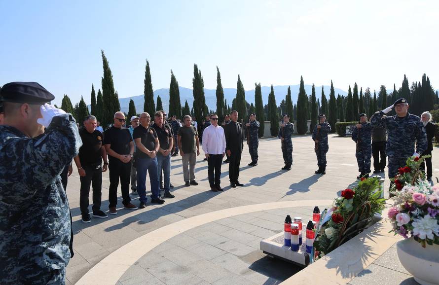 Split: Položeni vijenci povodom Dana pobjede i domovinske zahvalnosti, Dana hrvatskih branitelja i 31. obljetnice VRO Oluja