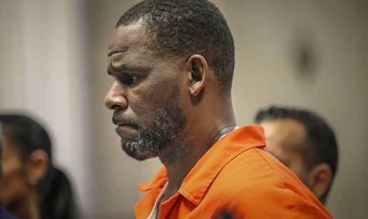 R. Kelly završio u bolnici zbog predoziranja lijekovima, njegov odvjetnik tvrdi: 'Otrovali su ga'