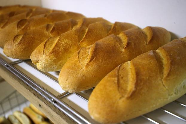 Najstariji zagrebački pekar otkriva stoljetni recept za tradicionalni  domaći kruh | 24sata