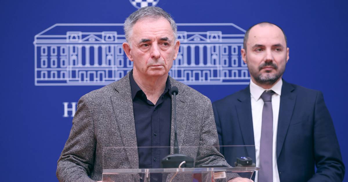 Pupovac condemns the beating of children in Vukovar, stating, “Neither Serbs nor Croats should tolerate this kind of environment.”