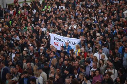 Beograd: Prosvjed "Srbija bez nasilja" organiziran bez obraćanja političara