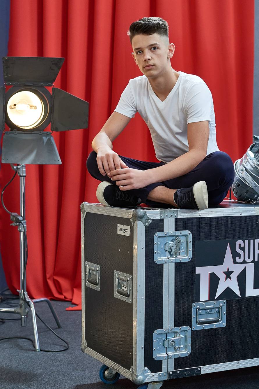 Peti zlatni gumb: Plesna grupa 'Dance Queen' ide u polufinale