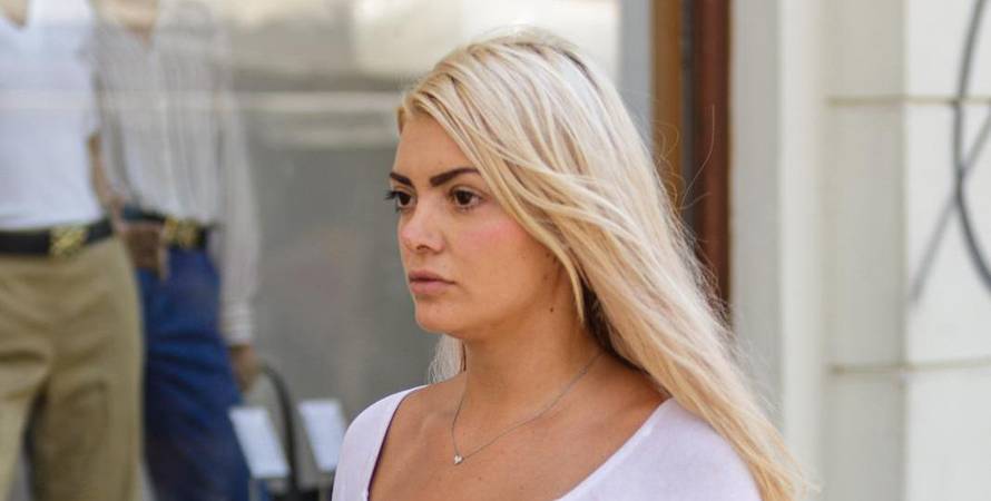 Zagreb: Ella Dvornik u ležernom izdanju prošetala gradom