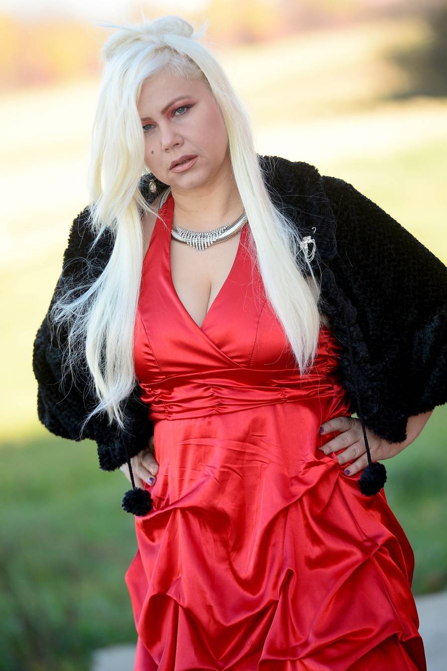 Zagreb: Pjeva?ica Nikolina Ivoševi? - Nikita 