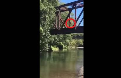 Muškarac je bacio dijete (4) s mosta jer mu je bilo zabavno