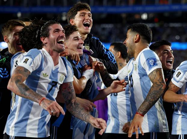 World Cup - South American Qualifiers - Argentina v Brazil