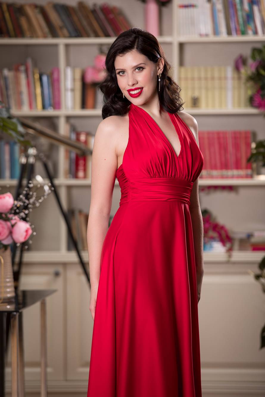 Dorotea pjeva, Tanja meditira, a Matea frizira: Ove tri djevojke bore se za srce novog Savršenog