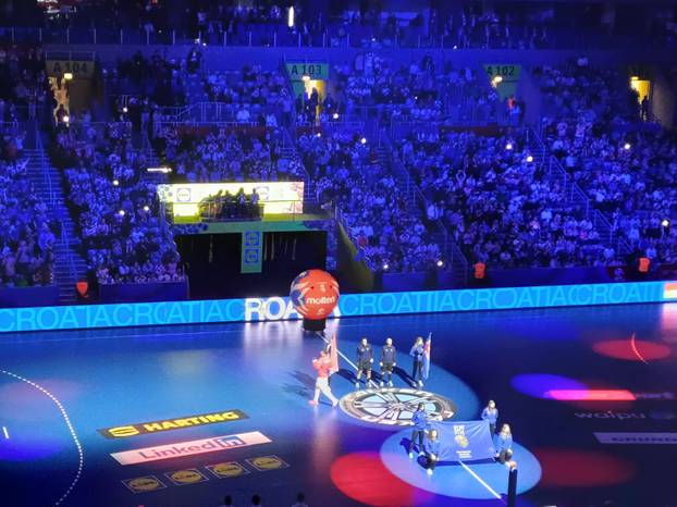 FOTO Arena krcata za Island! Pogledajte emotivnu poruku navijača: Nismo zaboravili '91.