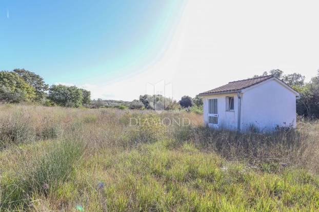 FOTO Pogledajte ovu kućicu u Rovinju za 250.000 €! Ima 15 kvadrata, kažu da je blizu mora