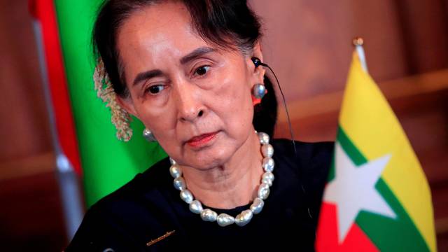 Aung San Suu Kyi osuđena na 4 godine zatvora zbog kršenja propisa za vrijeme pandemije