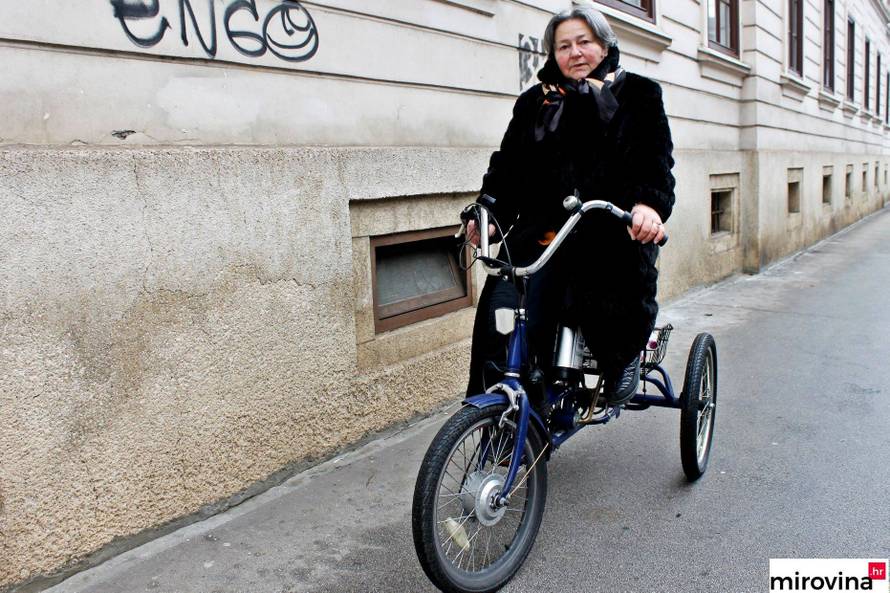 Život ne prestaje u trećoj dobi: Ovi ljudi su zvijezde Facebooka