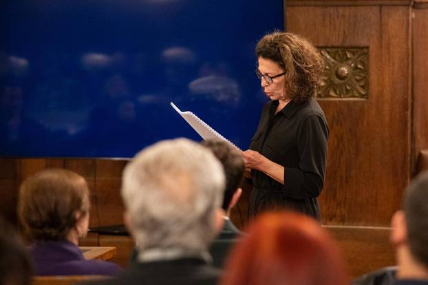 Zagreb: Multimedijalni događaj "Tonko Maroević – Ne smijem te sanjati"