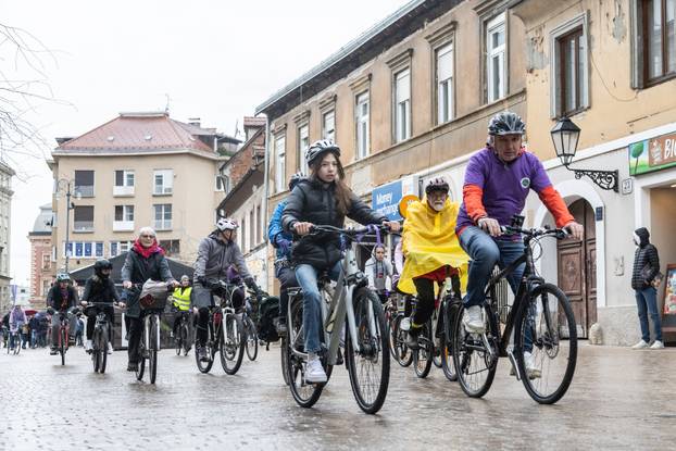 Zagreb: Odr&zcaron;ana manifestacija "Bicikliraj za epilepsiju!"