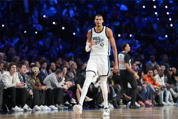 FOTO Poznati na NBA all staru: Kraljevski par privukao poglede