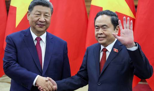 Xi poručuje da nema pobjednika u carinskom ratu, a Trump da smišljaju kako nauditi SAD-u