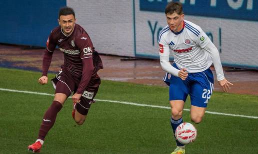 Hajduku se &zcaron;uri, ali ni&scaron;ta jo&scaron; nije gotovo! Mla&ccaron;i&cacute; razmi&scaron;lja, a opcije su Italija ili Engleska...