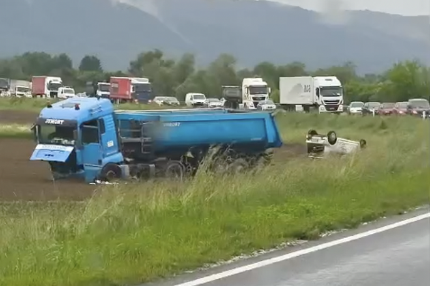 Prometna nesreća