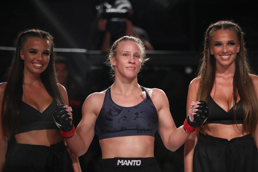 Pogledajte kako je Vuković u manje od 90 sekundi nokautom poslala Poljakinju u mirovinu...