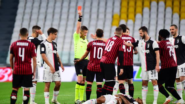 Coppa Italia Semi Final Second Leg - Juventus v AC Milan