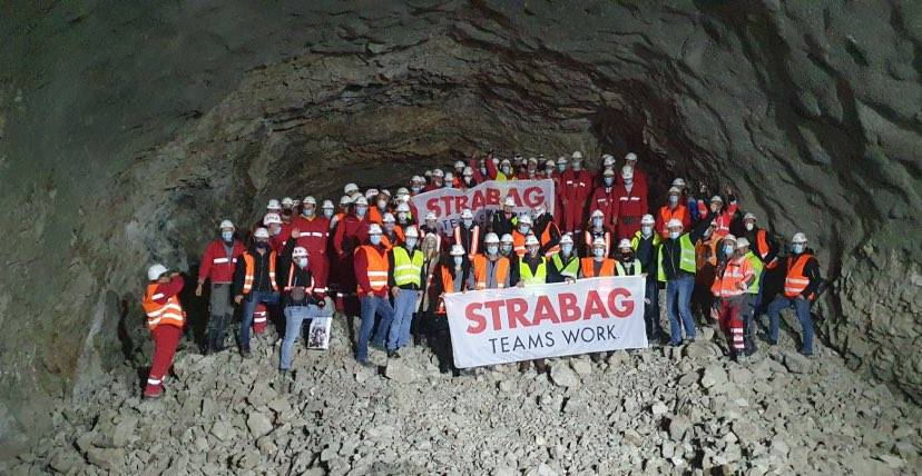 Hrvatske ceste: 'Uspješno smo probili tunel na Pelješcu dug 2,5 kilometra,  74 dana prije roka!'