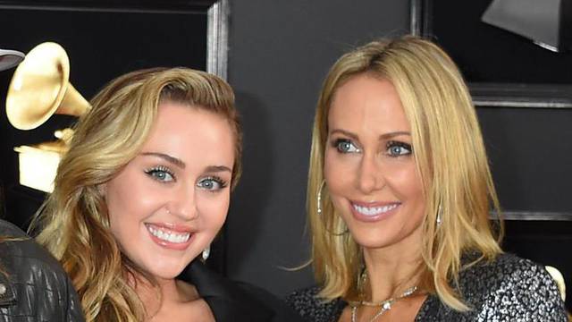 Mama Miley Cyrus udala se za zvijezdu serije 'Zakon braće': Kći preuzela ulogu njene kume