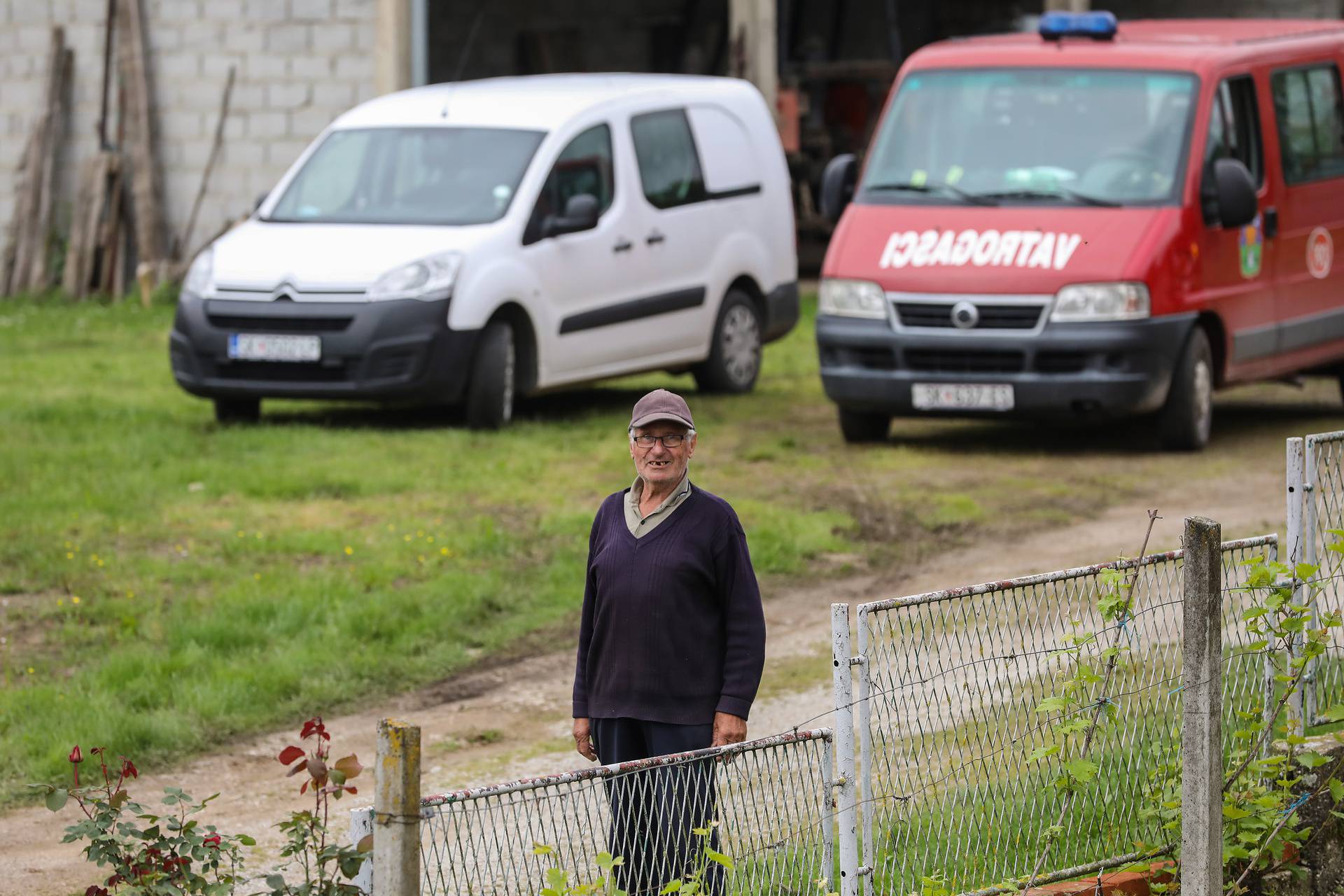 Stanovnici sela Letovanić i okolice pripremaju se za obranu od poplave