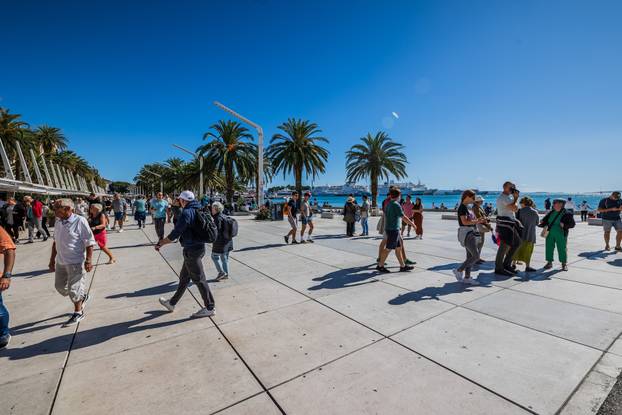 Sunčan dan u Splitu 