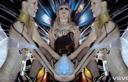 Novi spot: Lady GaGa rađa vanzemaljca u 'multiverzumu'