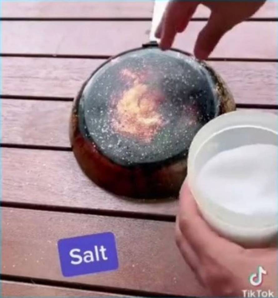 Super trik za obnovu stare tave