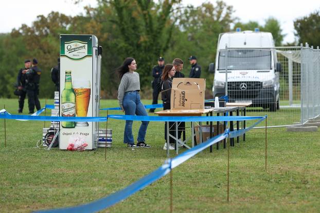Atmosfera uoči utakmice Bilogore i Hajduka u šesnaestini finala SuperSport Hrvatskog nogometnog kupa