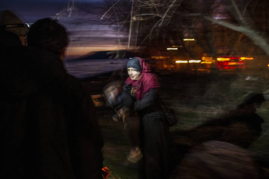 Migranti naviru prema Grčkoj, fotografije su neizmjerno tužne