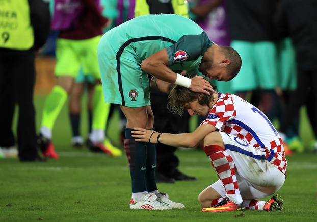 Croatia v Portugal - UEFA Euro 2016 - Round of 16 - Stade Bollaert-Delelis