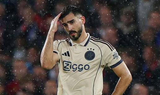 &Scaron;amar za &Scaron;utala: Ajax u kupu primio &scaron;est komada od AZ-a!
