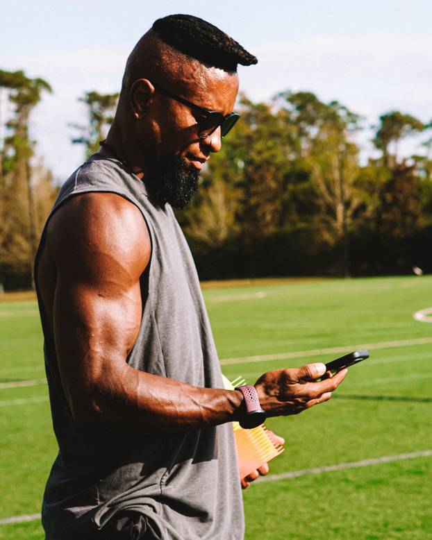 FOTO Bivša ikona Bayerna s 51 na leđima je kao Terminator!