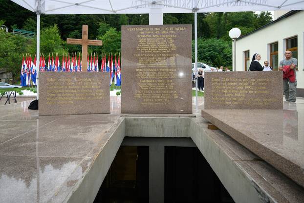 Komemoracija u povodu pokopa 500 hrvatskih žrtava u Donjem Maclju