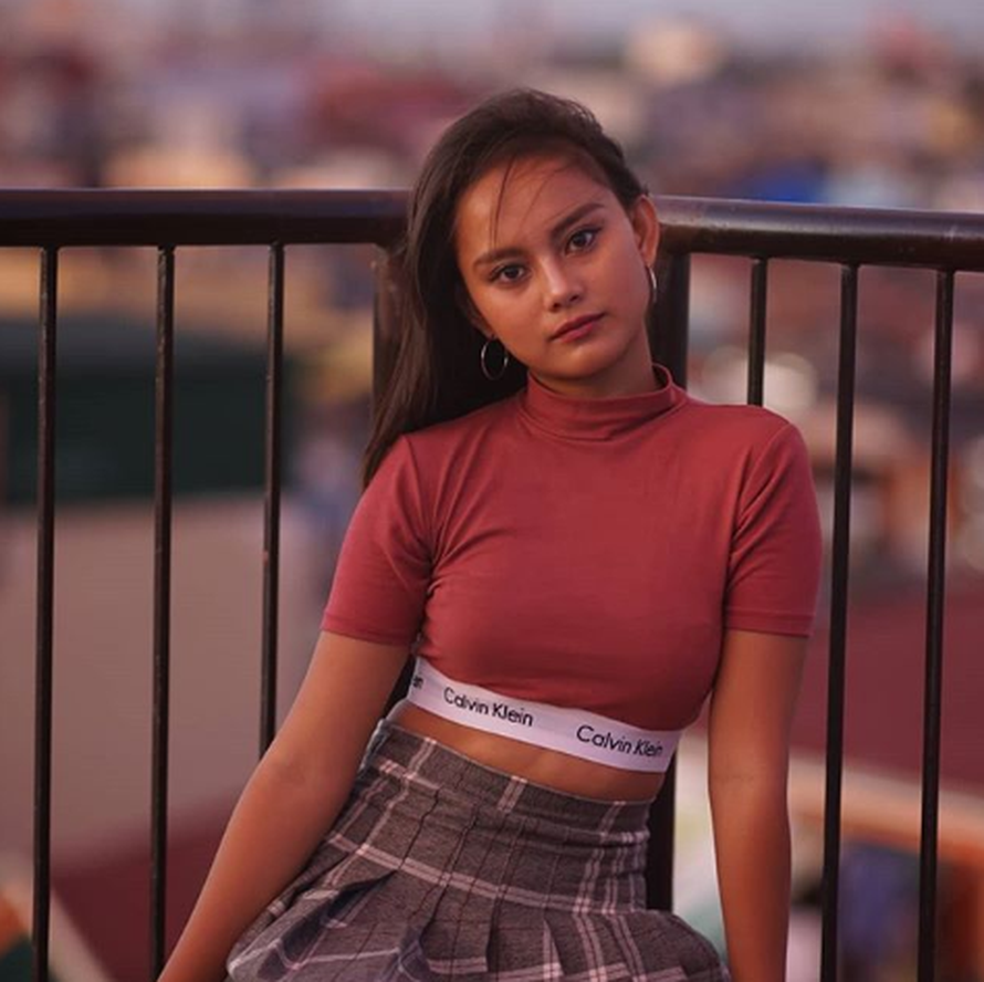 Prosila na ulici, sad je zvijezda: Nosi revije, napravili joj kuću...