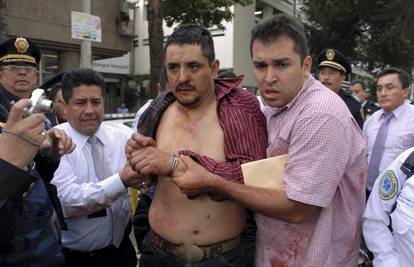 Pokolj u Meksiku: Pucao po ljudima zbog svojih grafita